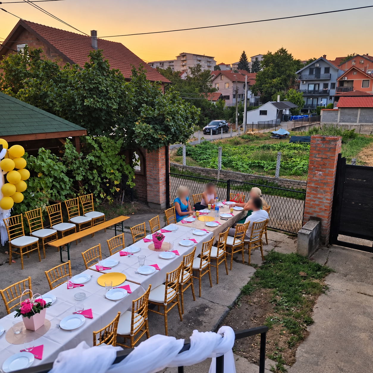 Pravougaoni stolovi za proslave